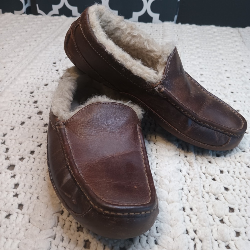 UGG Ascot Brown Matte Leather 1103889 Mens 8 Loafer Slipper Shoes Slip‎ On Fuzzy